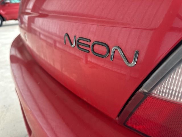 Used 2000 Dodge Neon Highline image 10