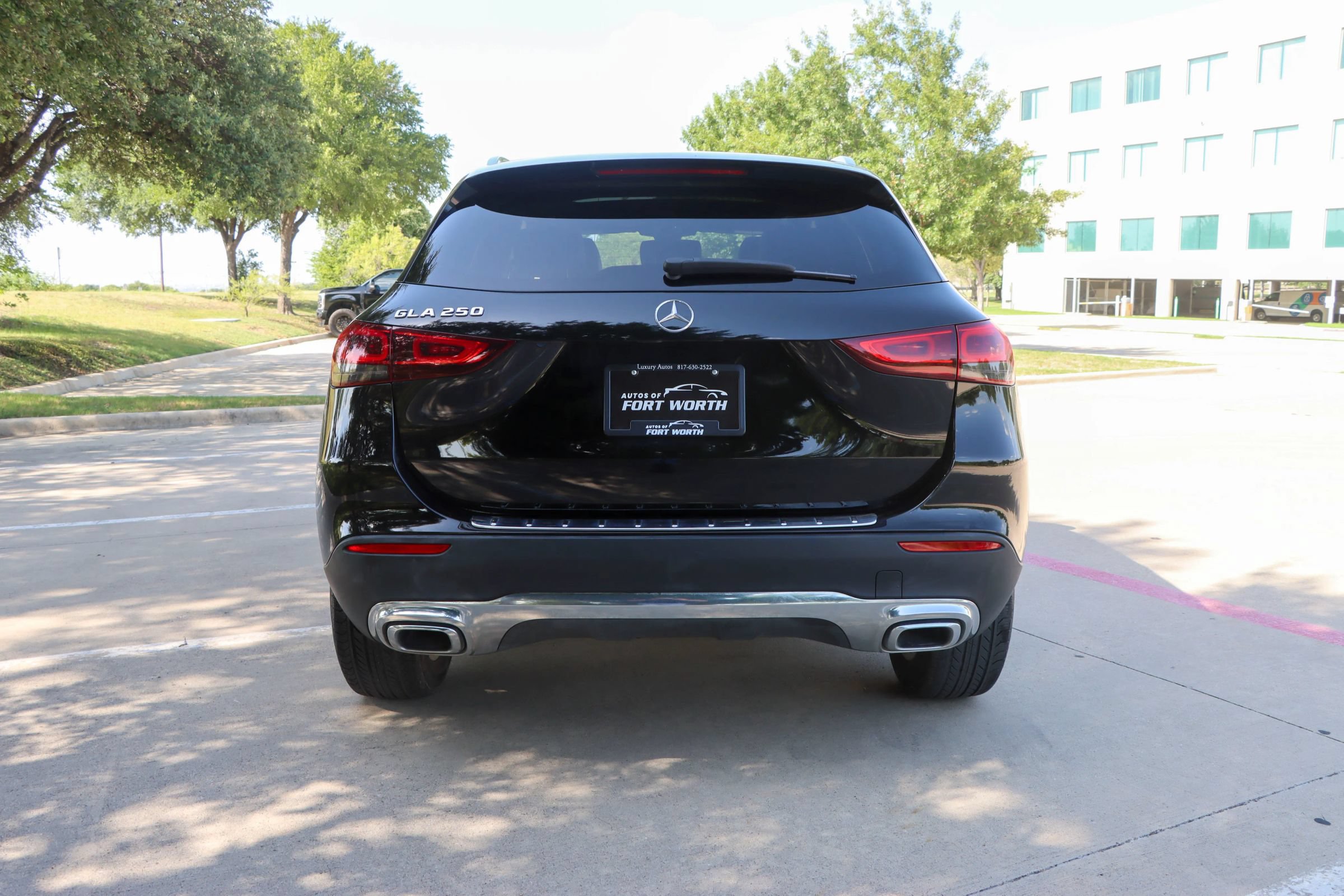 Used 2021 Mercedes-Benz GLA 250 w/ Premium Package image 6