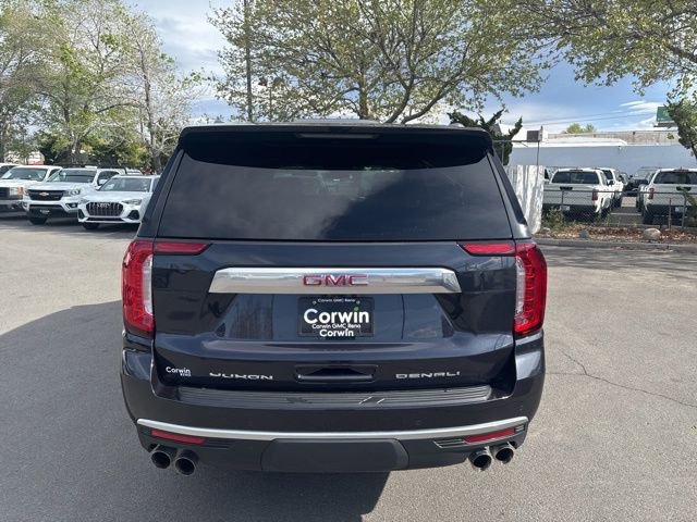 Used 2024 GMC Yukon XL Denali image 7