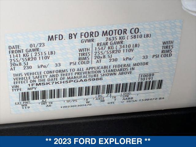 Used 2023 Ford Explorer ST-Line w/ Class IV Trailer Tow Package image 25