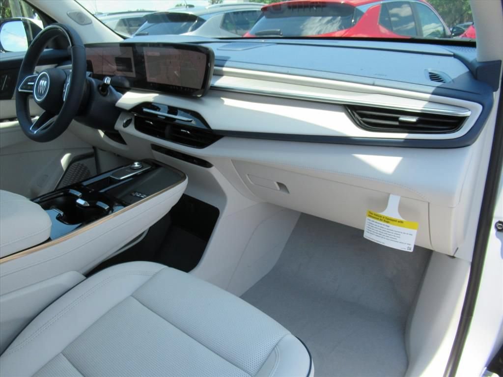 New 2026 Buick Enclave Avenir w/ Super Cruise Package FWD image 11