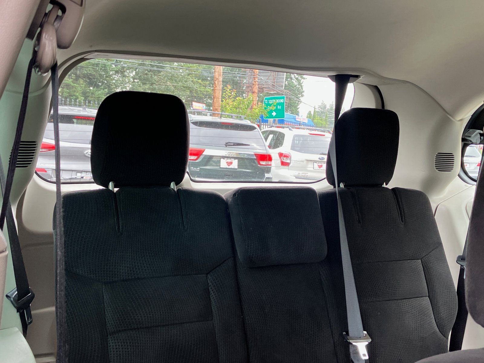 Used 2014 Dodge Grand Caravan American Value Package FWD image 20