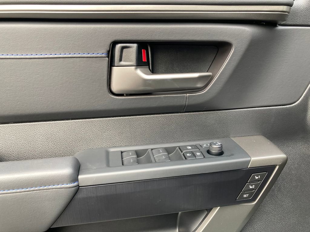 New 2026 Toyota Tundra Platinum AWD/4WD image 12
