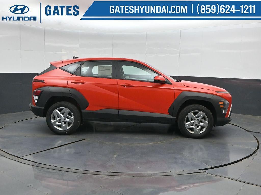 New 2026 Hyundai Kona SE AWD/4WD image 3