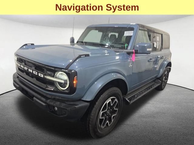 Used 2025 Ford Bronco Outer Banks AWD/4WD image 4