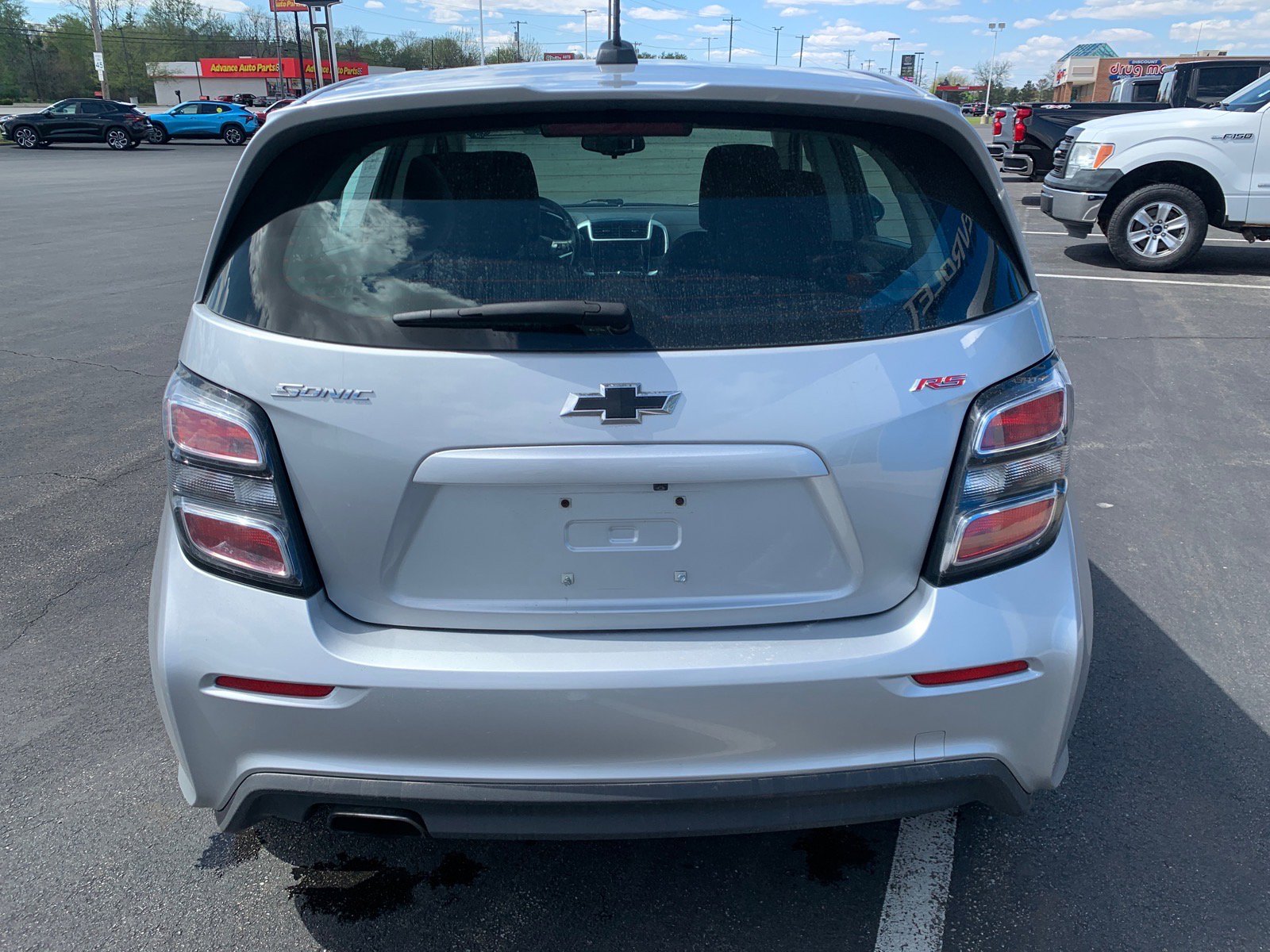 Used 2019 Chevrolet Sonic LT FWD image 5