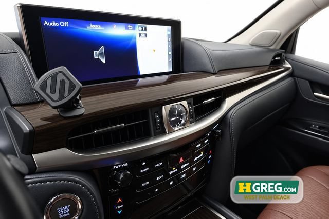 Used 2018 Lexus LX 570 4WD w/ Luxury Package image 14