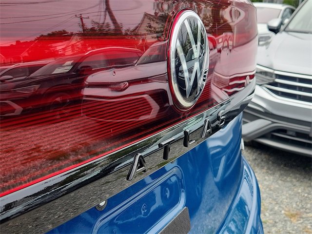 New 2026 Volkswagen Atlas Cross Sport SEL R-Line image 16