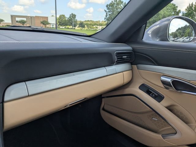 Used 2017 Porsche 911 Carrera 4S image 15