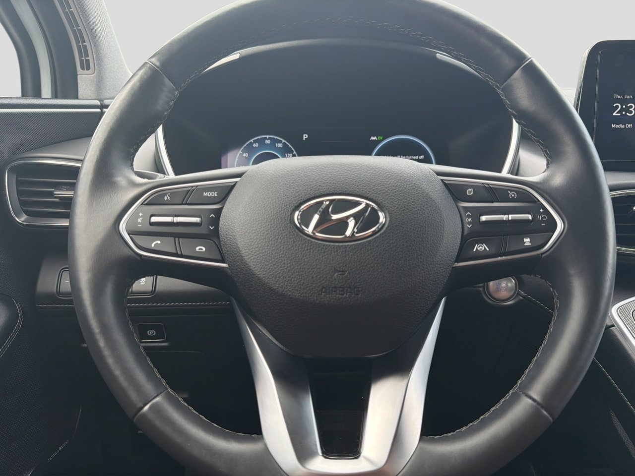 Certified 2023 Hyundai Santa Fe Limited AWD/4WD image 19