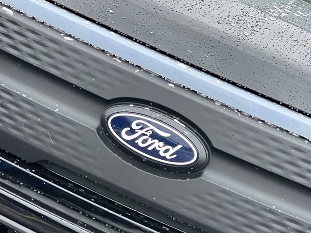 New 2025 Ford F150 Lightning XLT image 4