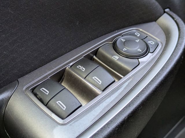Used 2025 Chevrolet Malibu LT FWD image 23