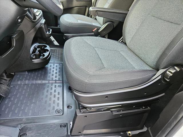 Used 2024 RAM ProMaster 2500 image 14