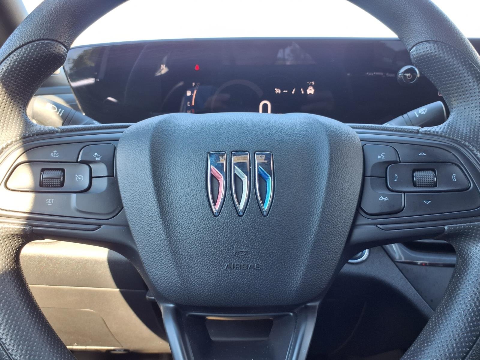 Used 2026 Buick Envista Preferred FWD image 14