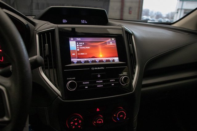 Used 2019 Subaru Crosstrek 2.0i image 34