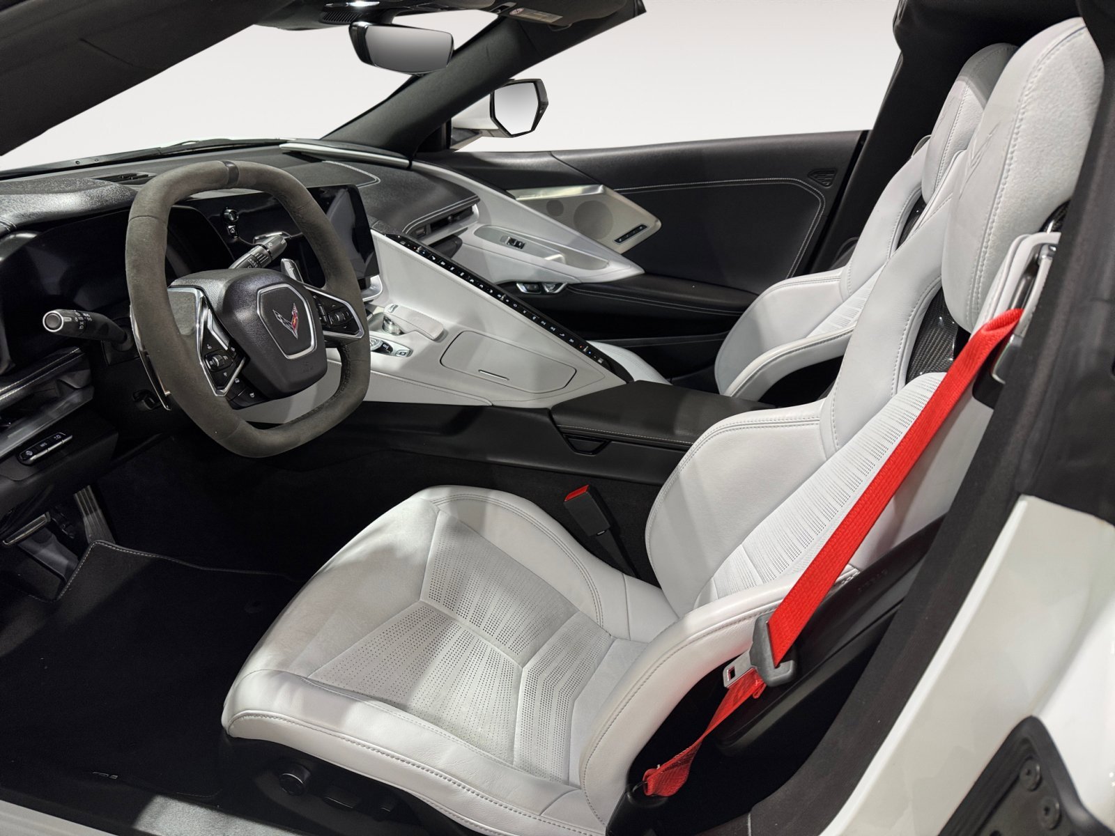 Used 2024 Chevrolet Corvette Stingray image 13