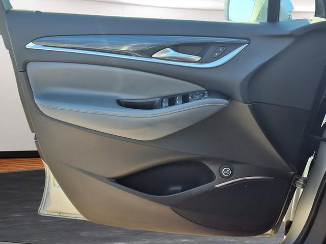 Used 2019 Buick Enclave Essence FWD image 14