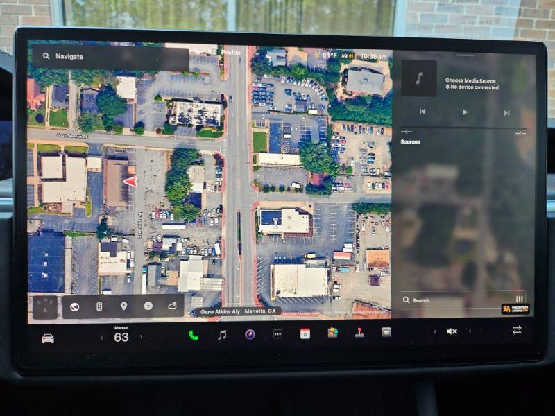Used 2023 Tesla Model X AWD/4WD image 41