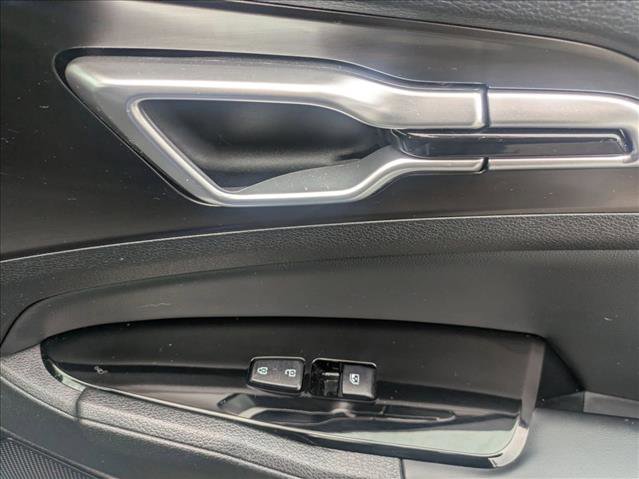 Used 2023 Kia Sportage EX image 28