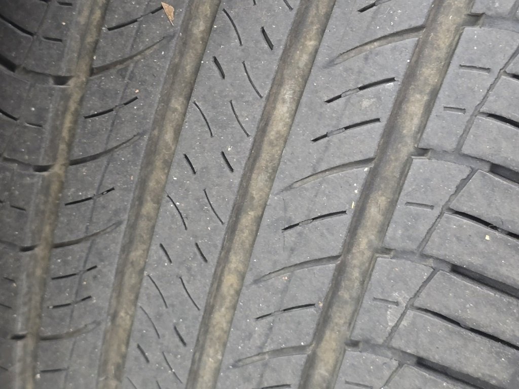 Used 2021 GMC Acadia Denali w/ Denali Technology Package image 12