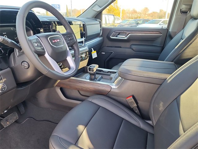 New 2026 GMC Sierra 1500 SLT w/ SLT Premium Plus Package image 16