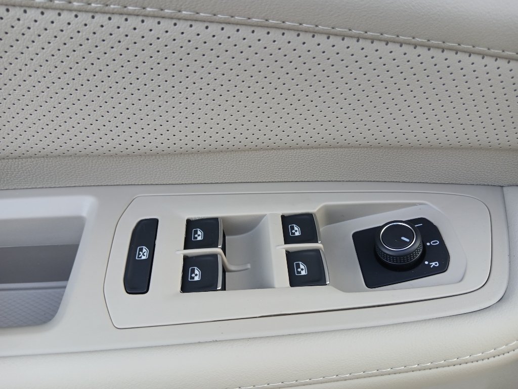 New 2026 Volkswagen Atlas SEL AWD/4WD image 10