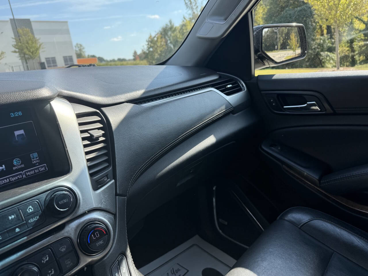 Used 2018 Chevrolet Suburban LT AWD/4WD image 20