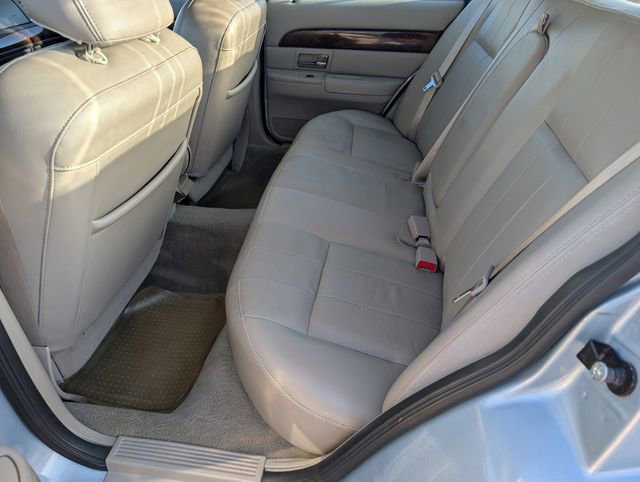 Used 2008 Mercury Grand Marquis LS image 23