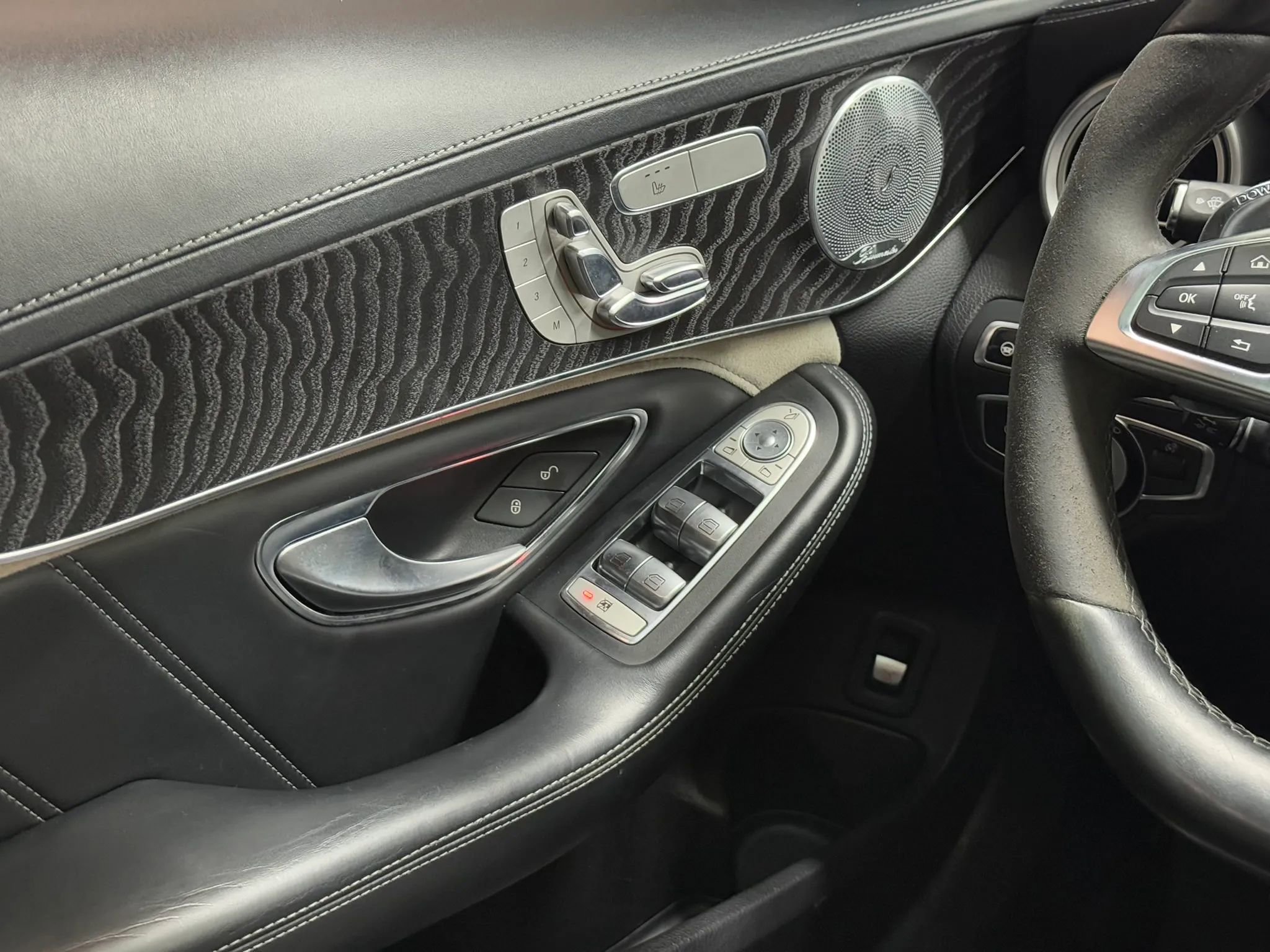 Used 2016 Mercedes-Benz C 63 AMG S image 19