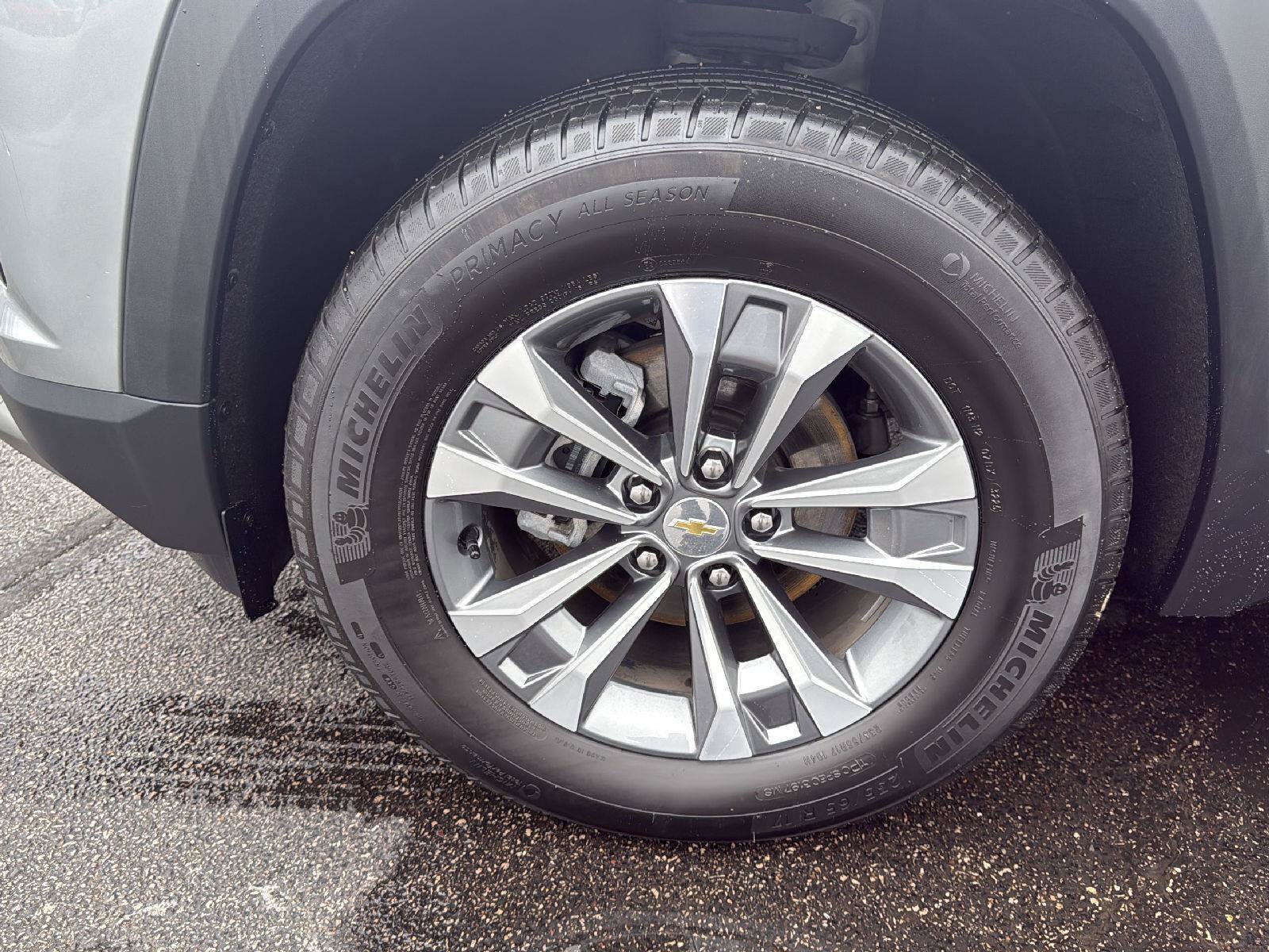 Used 2026 Chevrolet Equinox LT AWD/4WD image 34