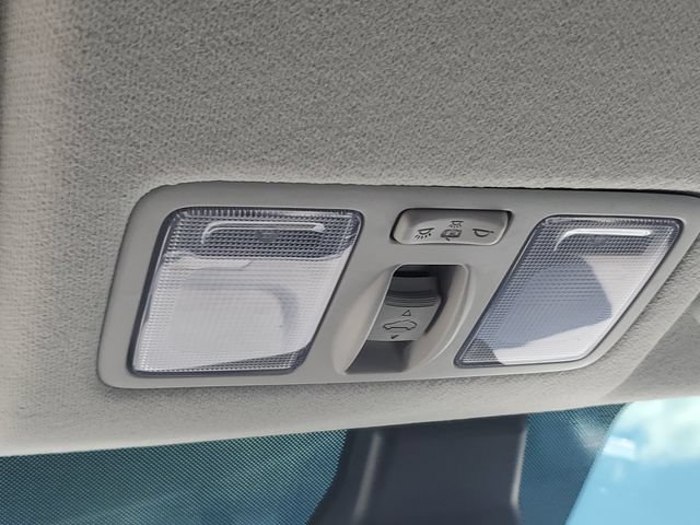 Certified 2024 Hyundai Venue SEL FWD image 31