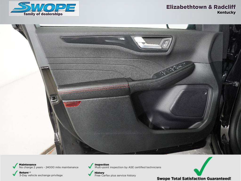 New 2026 Ford Escape ST-Line w/ Tech Pack #1 image 16