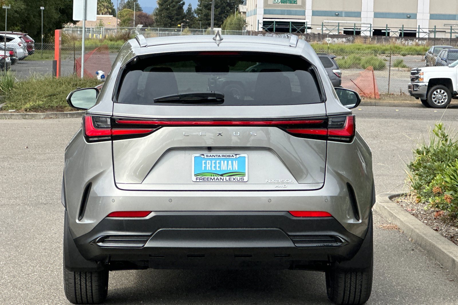 New 2026 Lexus NX 350h AWD w/ Premium Package image 5