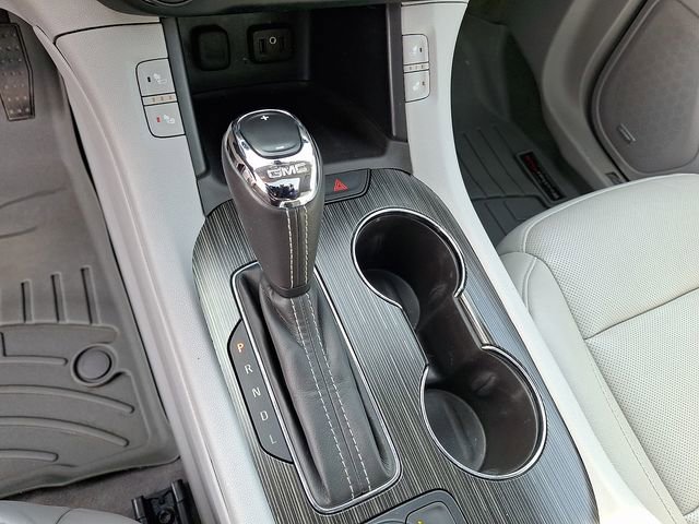 Used 2017 GMC Acadia SLT image 13