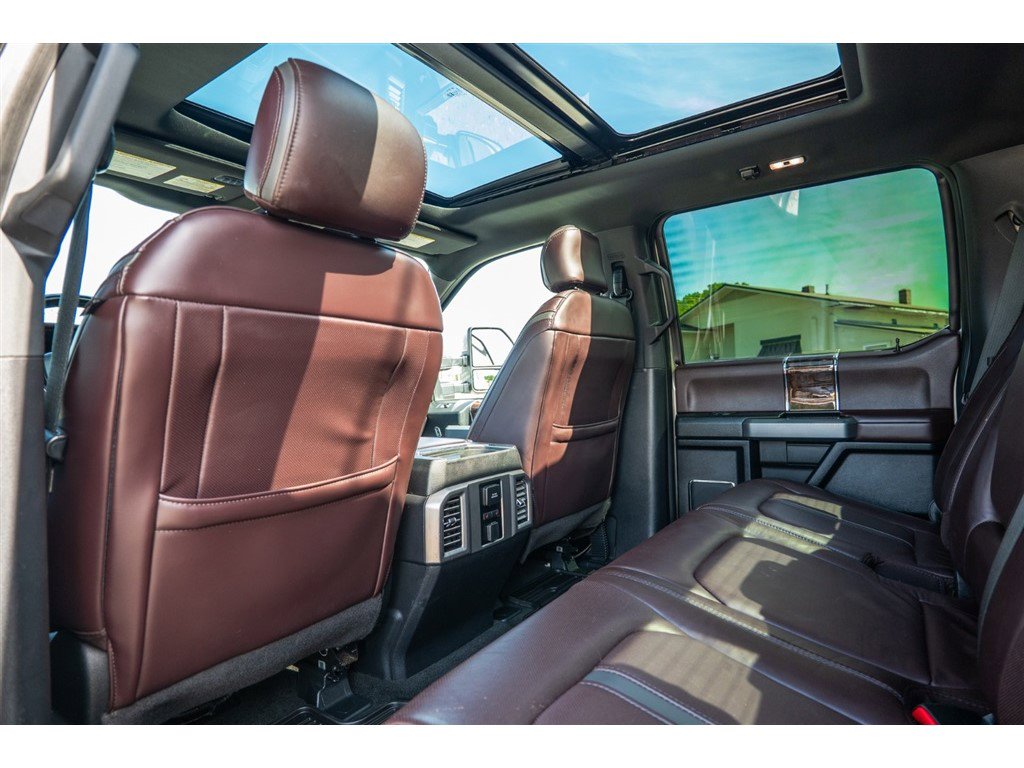 Used 2017 Ford F250 Platinum w/ Platinum Ultimate Package AWD/4WD image 31