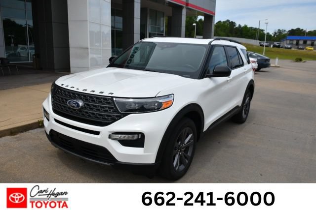 Used 2023 Ford Explorer XLT w/ Equipment Group 202A AWD/4WD image 1