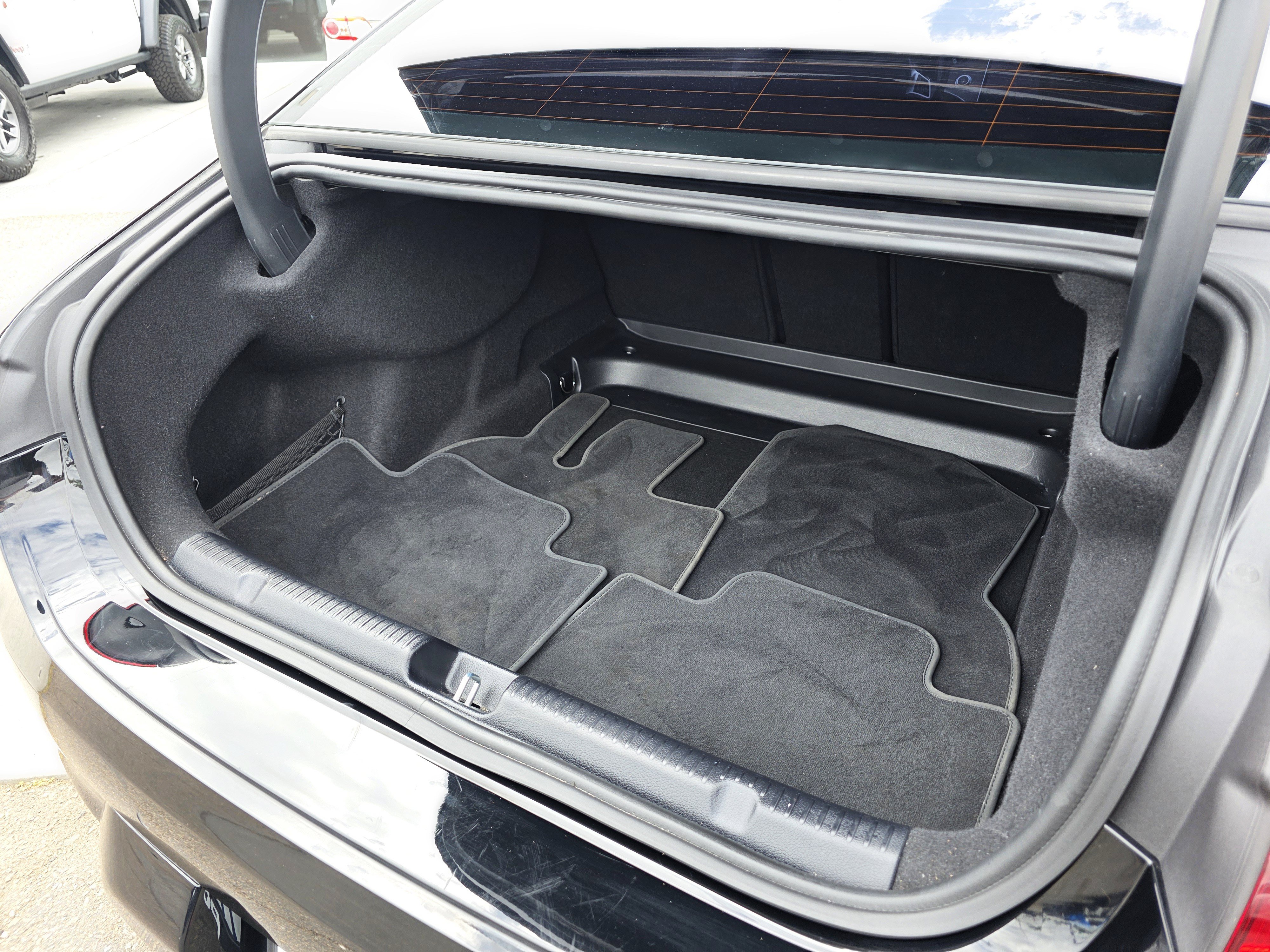 Used 2023 Mercedes-Benz EQE 350+ Sedan image 18