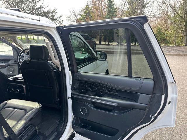 Used 2020 Ford Expedition Platinum image 34
