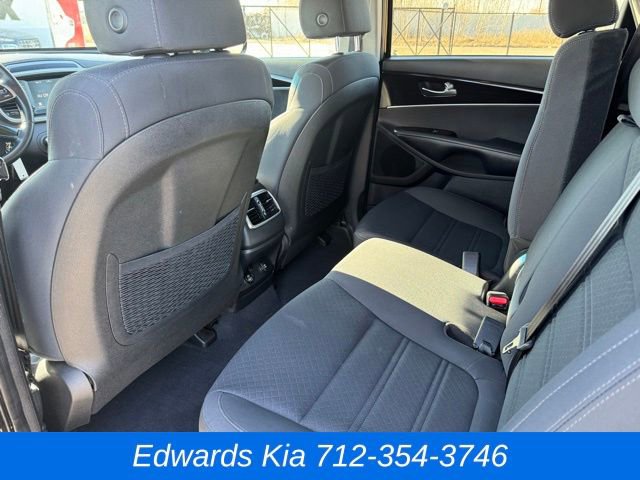 Used 2020 Kia Sorento LX w/ LX I4 Convenience Package image 15
