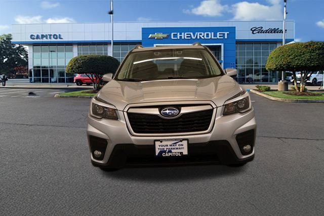 Used 2021 Subaru Forester Premium image 8