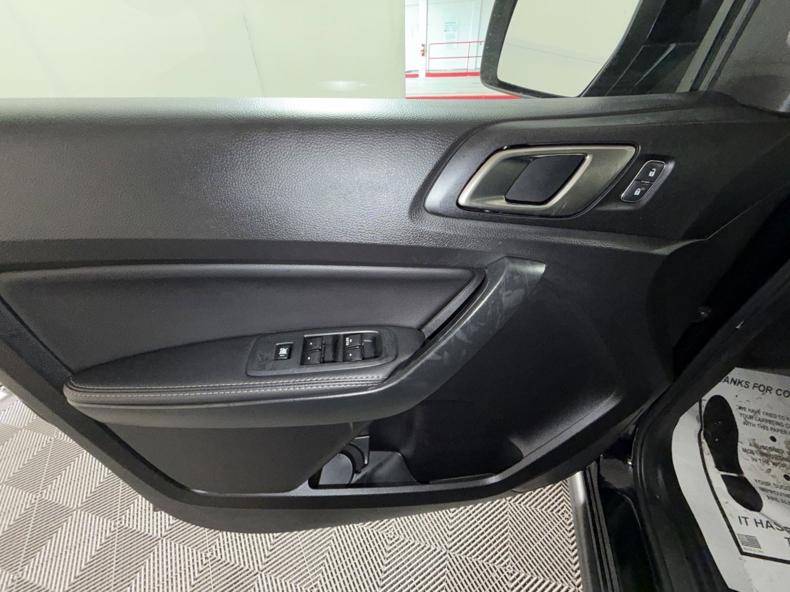 Used 2021 Ford Ranger Lariat w/ Tremor Off-Road Package image 15