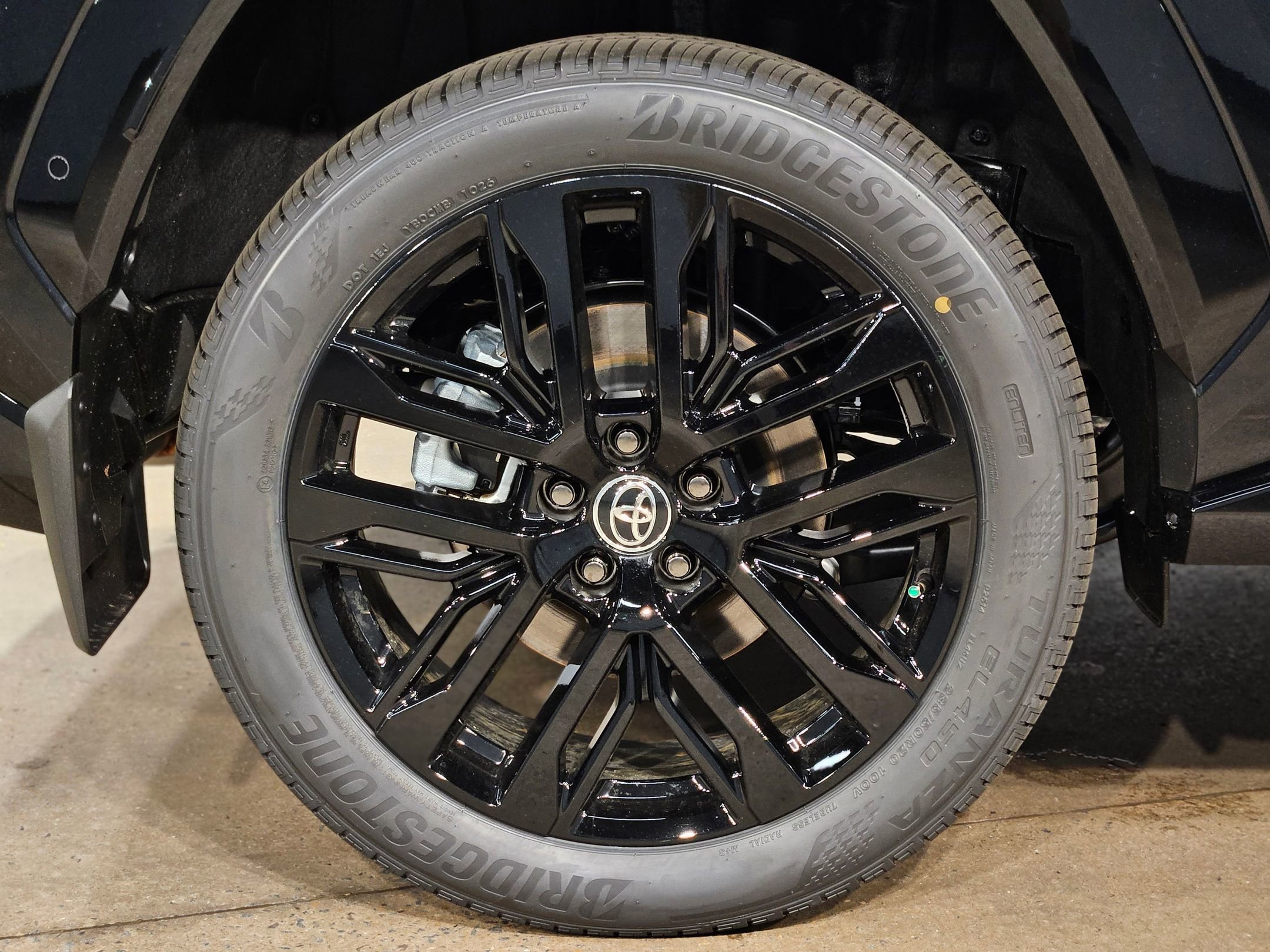 New 2026 Toyota RAV4 XSE AWD/4WD image 24