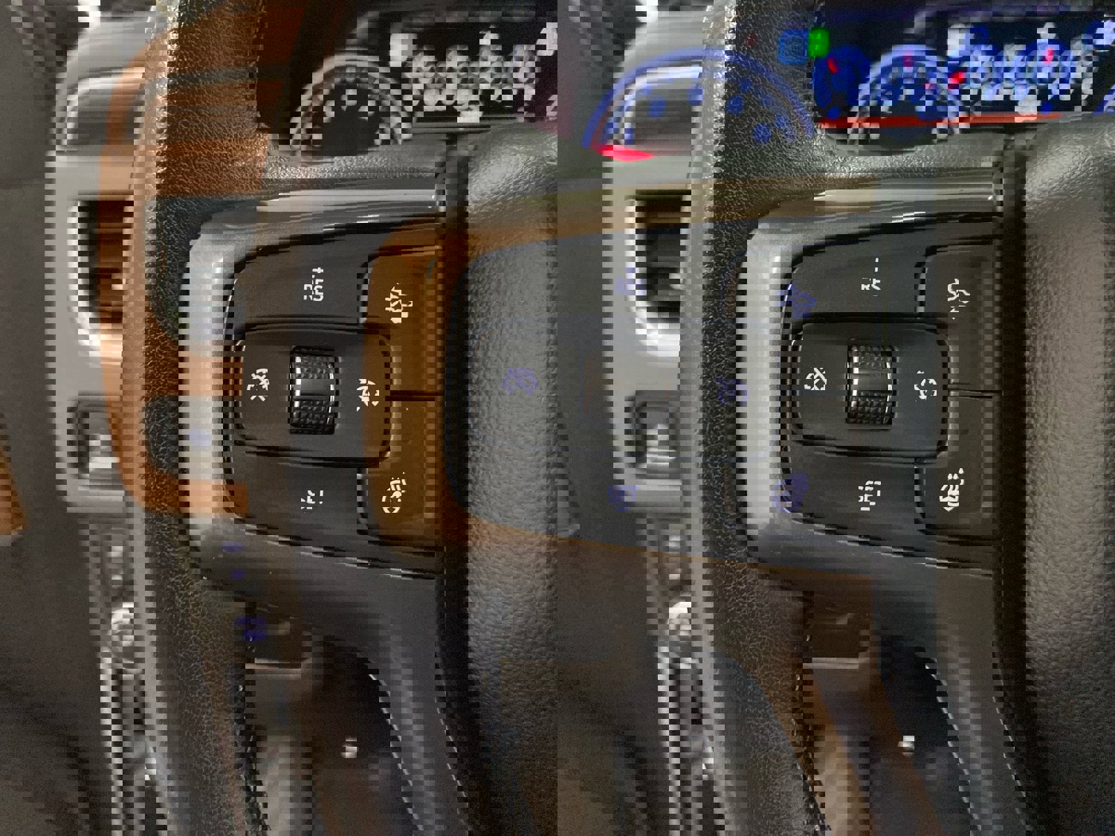 Used 2021 Chevrolet Tahoe High Country image 23