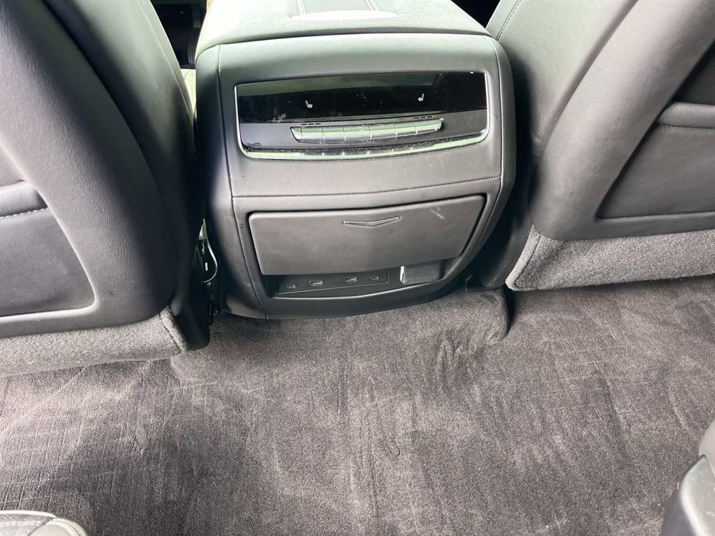 Certified 2025 Cadillac Escalade Sport Platinum image 17