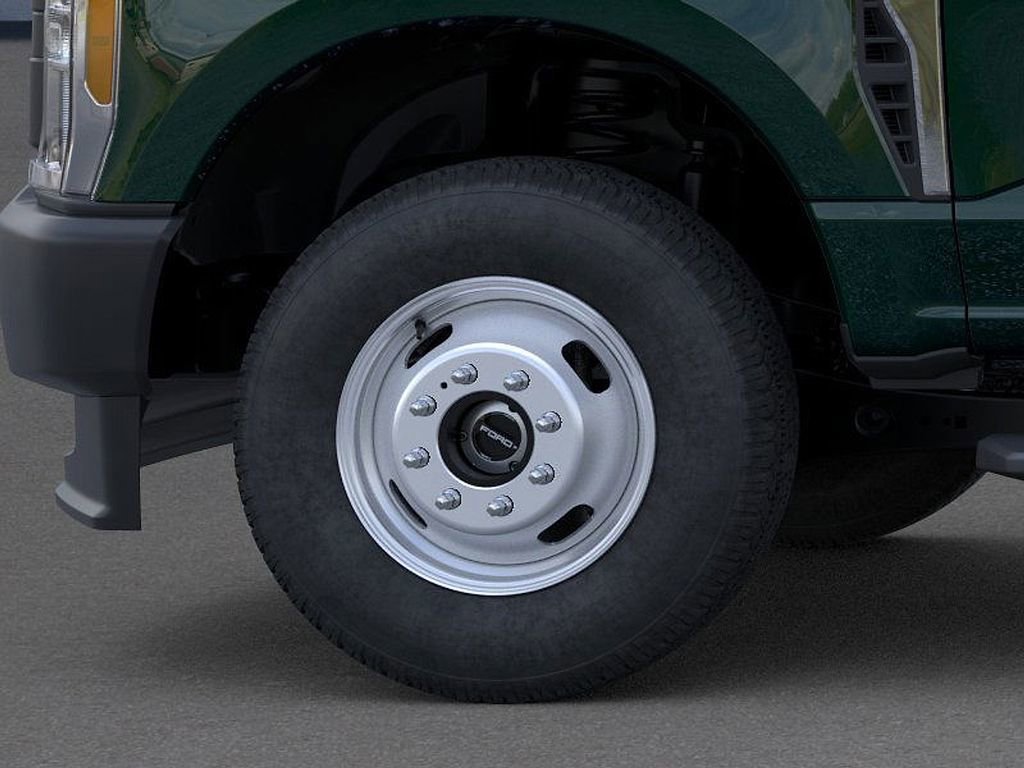 New 2026 Ford F350 XL image 19
