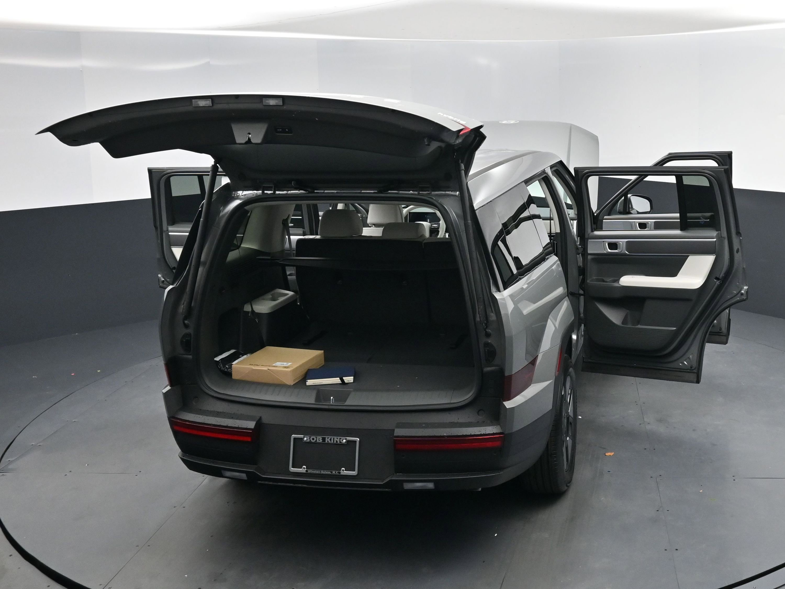 New 2026 Hyundai Santa Fe SE image 16