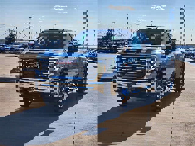 New 2026 GMC Sierra 3500 SLE image 3