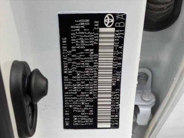 Used 2017 Toyota Corolla SE image 23