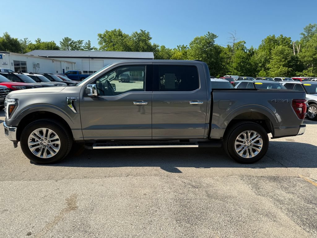 Used 2025 Ford F150 Lariat w/ Equipment Group 501A Mid AWD/4WD image 8