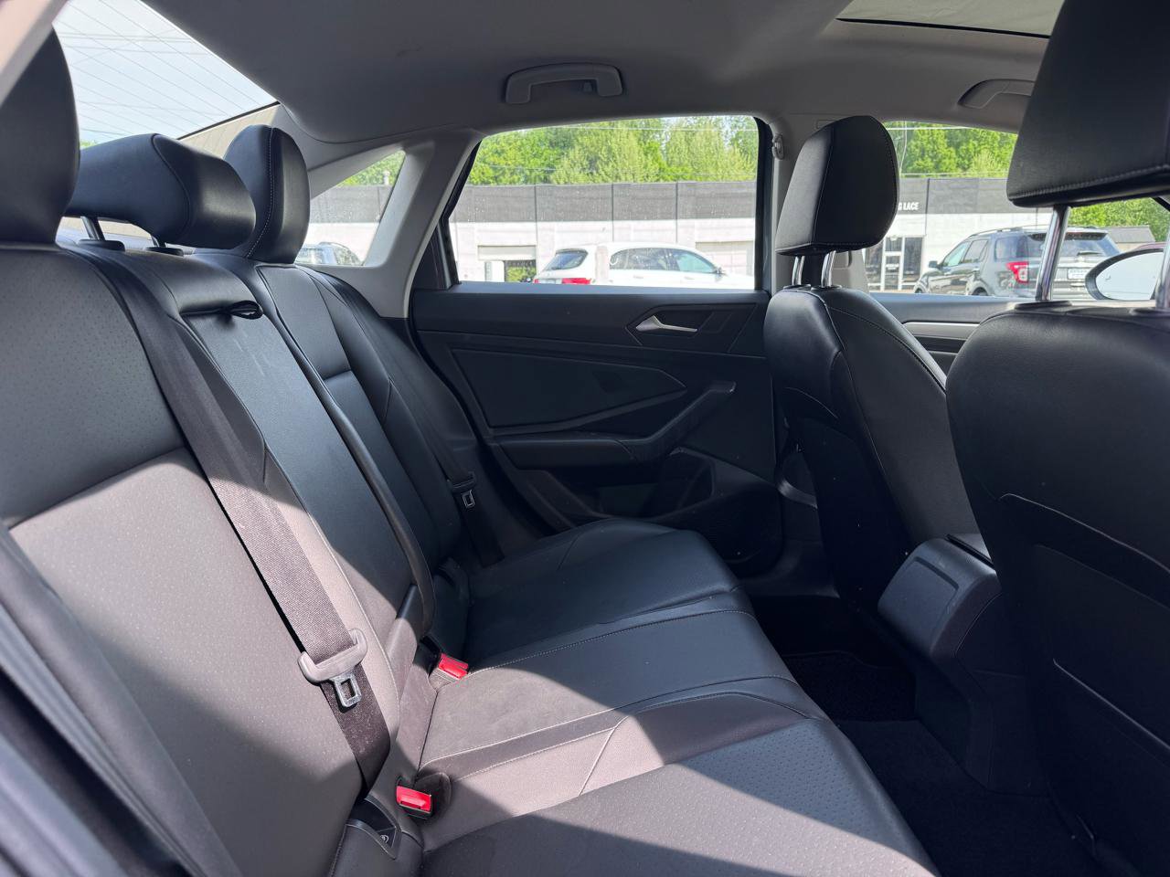 Used 2019 Volkswagen Jetta SE image 11